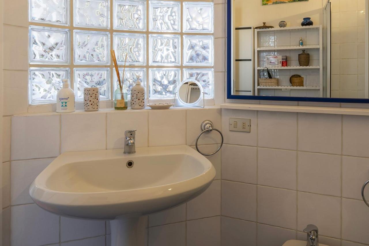 Navigli District Elegant Flat Free Wifi & Parking Milan Exterior photo