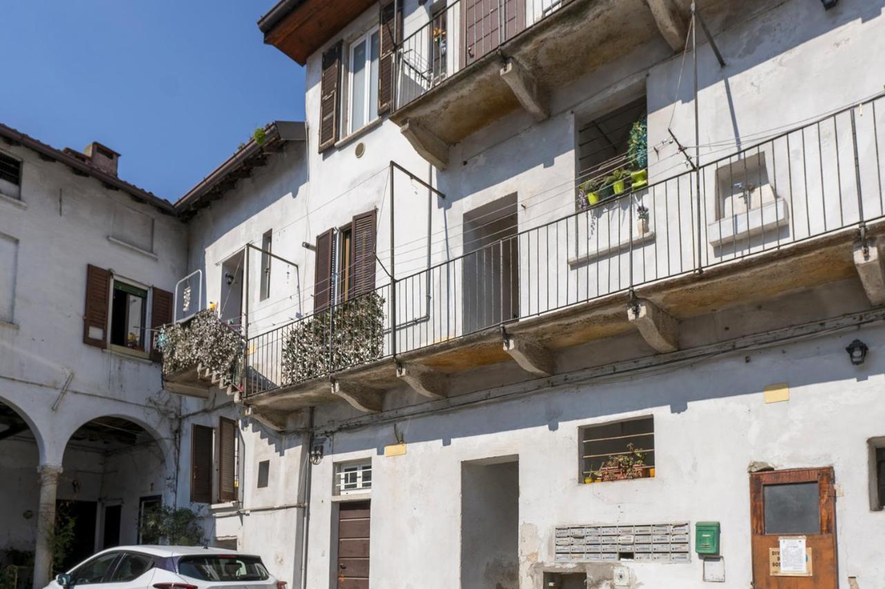 Navigli District Elegant Flat Free Wifi & Parking Milan Exterior photo
